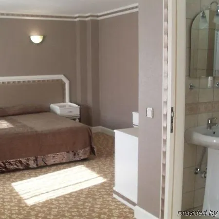 Reda Selanik Анкара