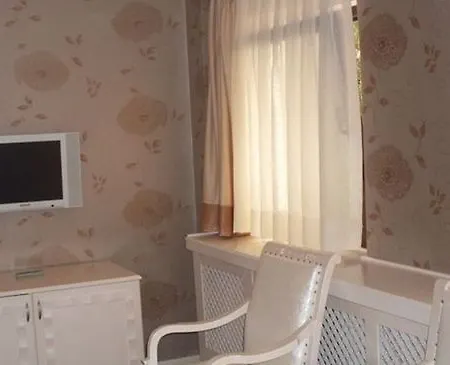 Reda Selanik Hotel