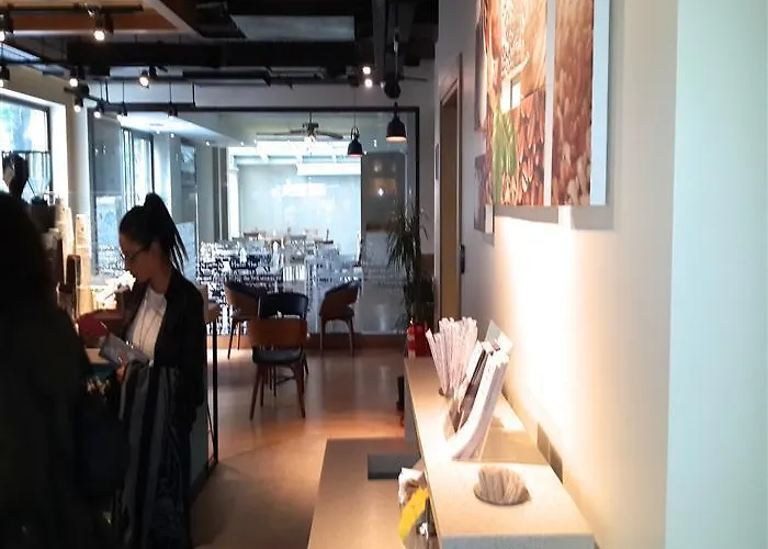 Reda Selanik Szálloda